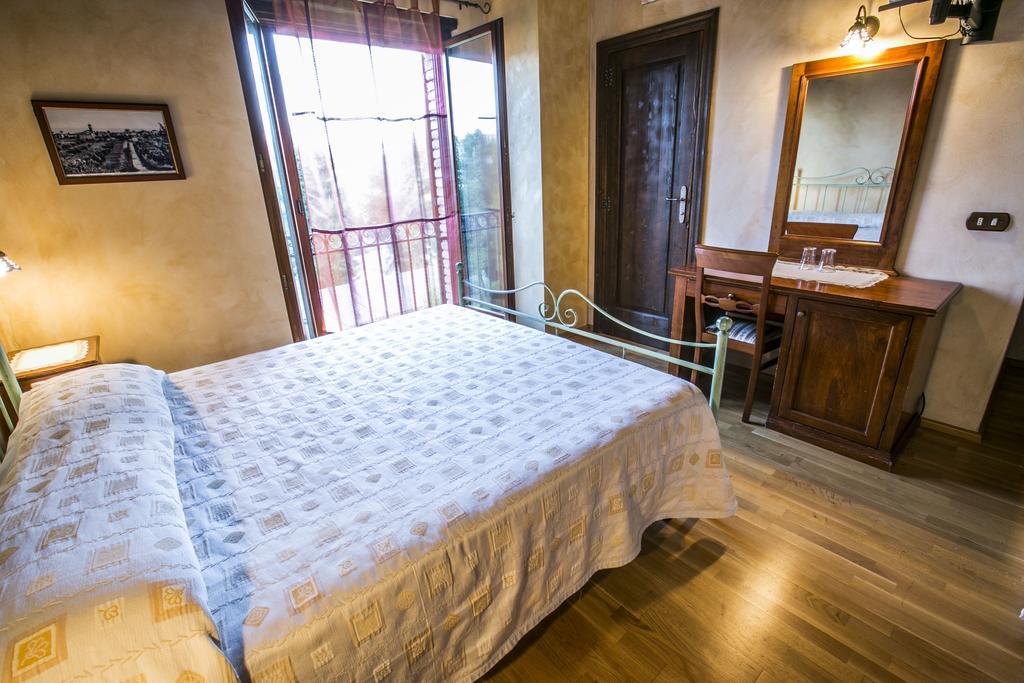 Agriturismo Col Morino Bed & Breakfast Pineto Room photo